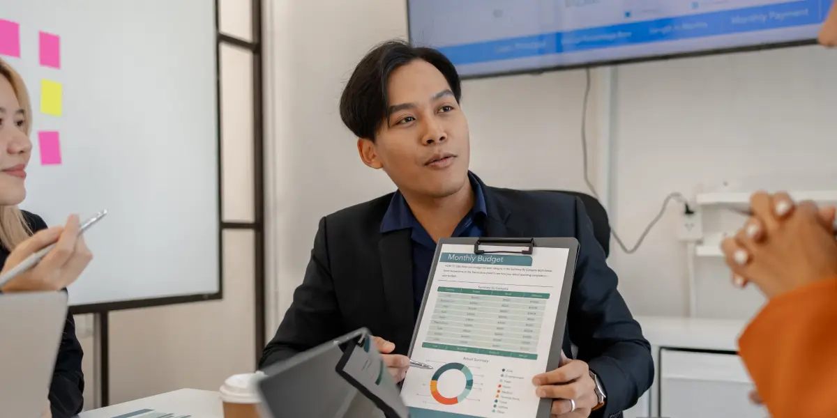 7 Key Roles and Responsibilities of Chief Marketing Officer